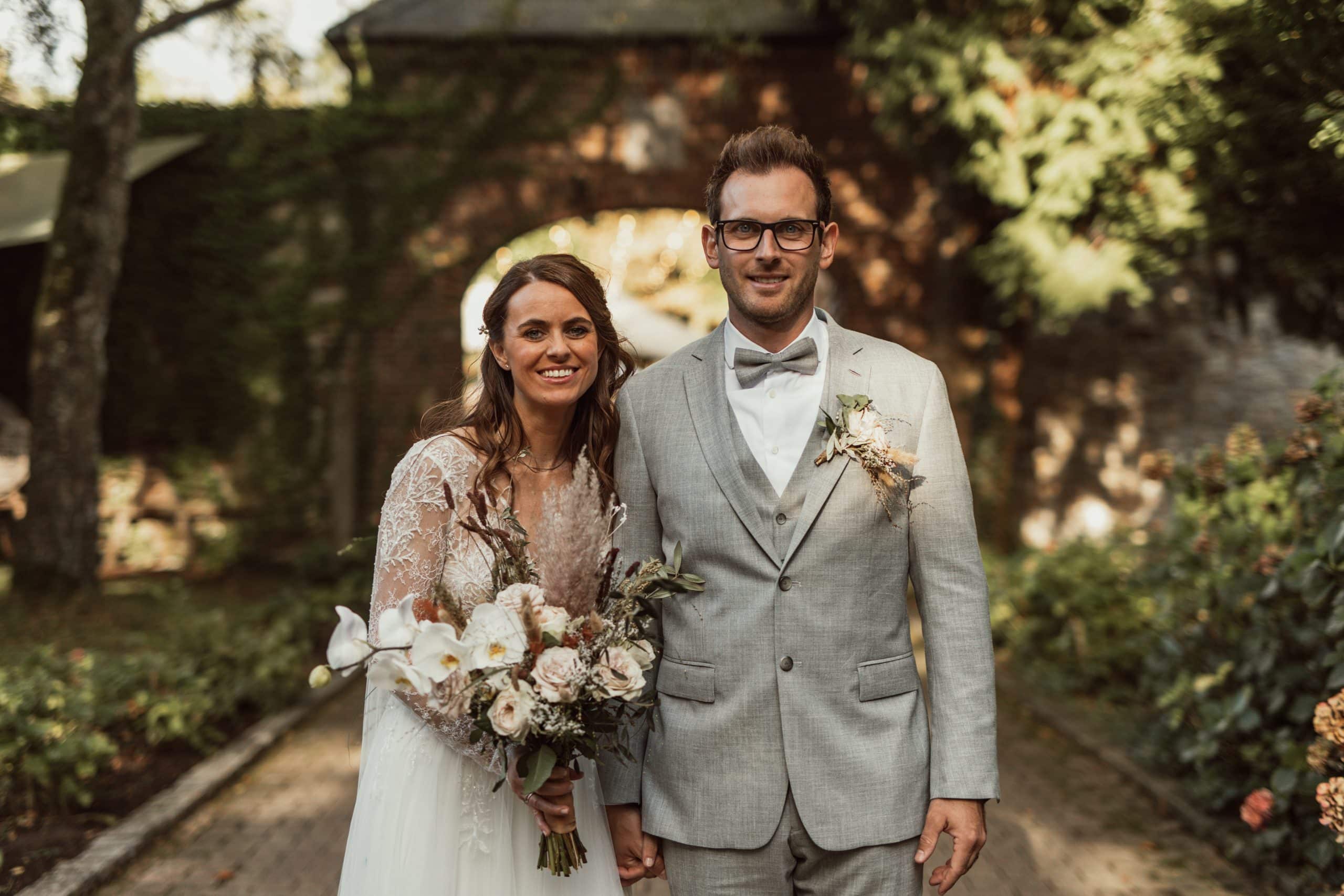 In unserer Galerie findest du eine Auswahl an Hochzeitsfotos unserer Hochzeitsfotografen.
